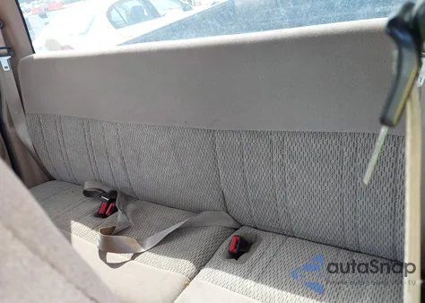 1998 Ford F-150 Lariat/Standard/Xl/Xlt from USA, damaged, VIN 1FTZX17W4WNA61558